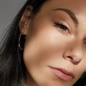 Meet your Posher, Kat